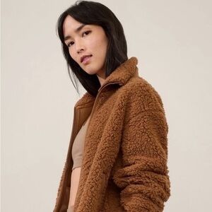 🆕 ATHLETA Cloud Fleece Jacket M Medium | Pampas Beige Brown
